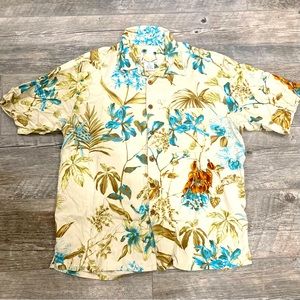 Banana Cabana Hawaiian shirt size L. 100% silk